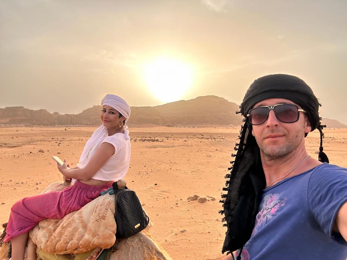 Rum Island Luxury Camp & Bubbles Hotel Wadi Rum Eksteriør bilde
