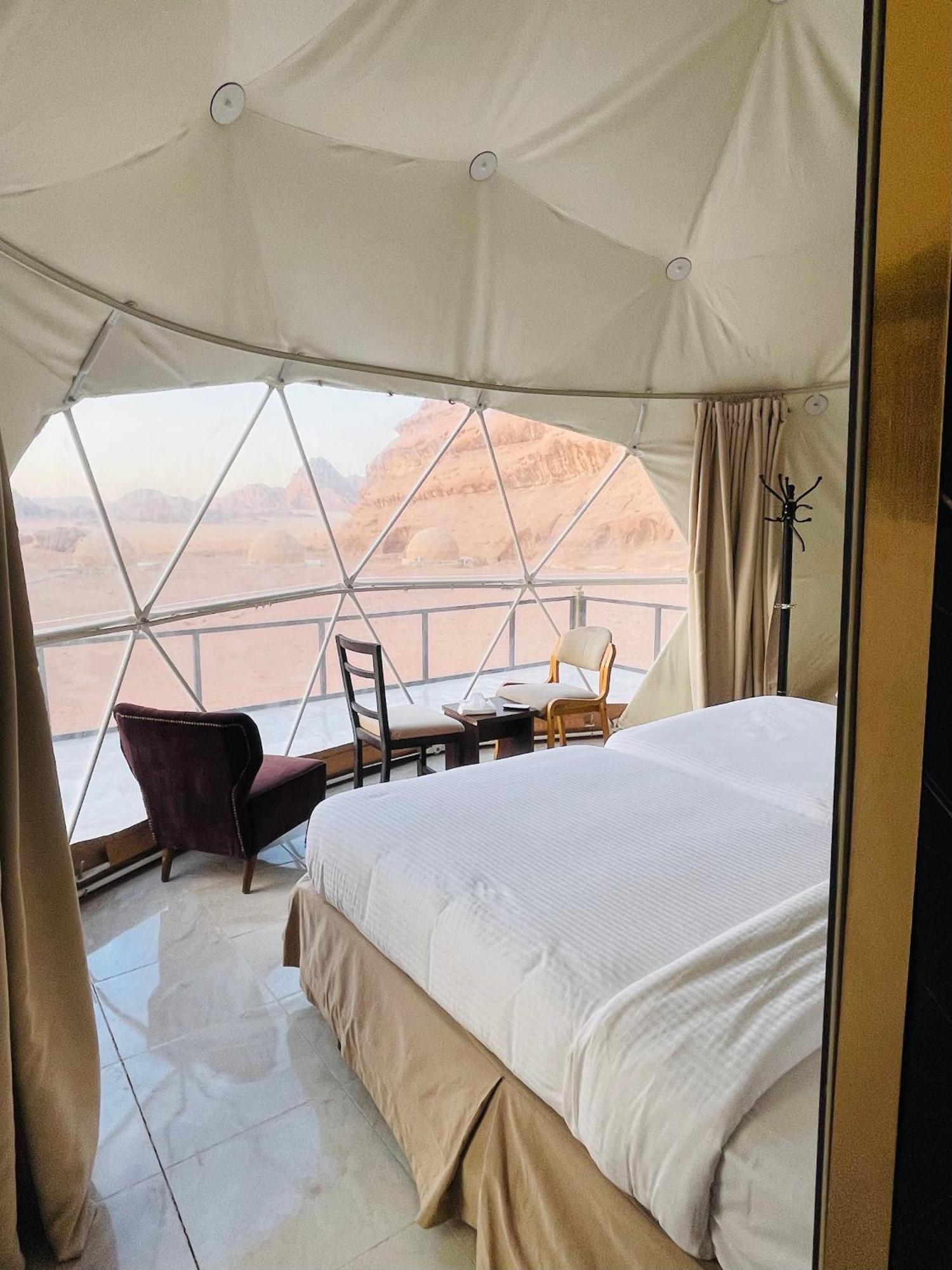 Rum Island Luxury Camp & Bubbles Hotel Wadi Rum Eksteriør bilde