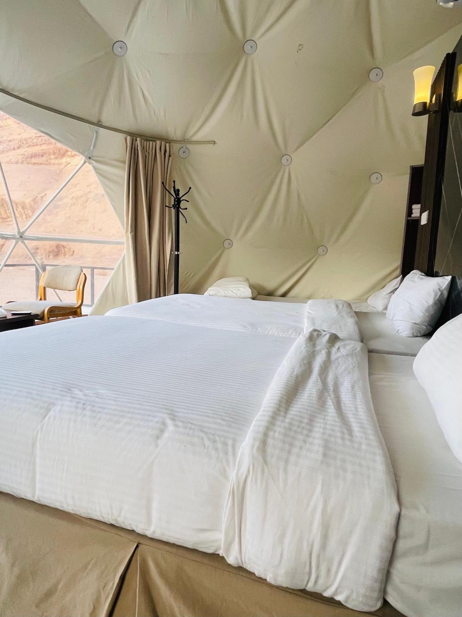 Rum Island Luxury Camp & Bubbles Hotel Wadi Rum Eksteriør bilde