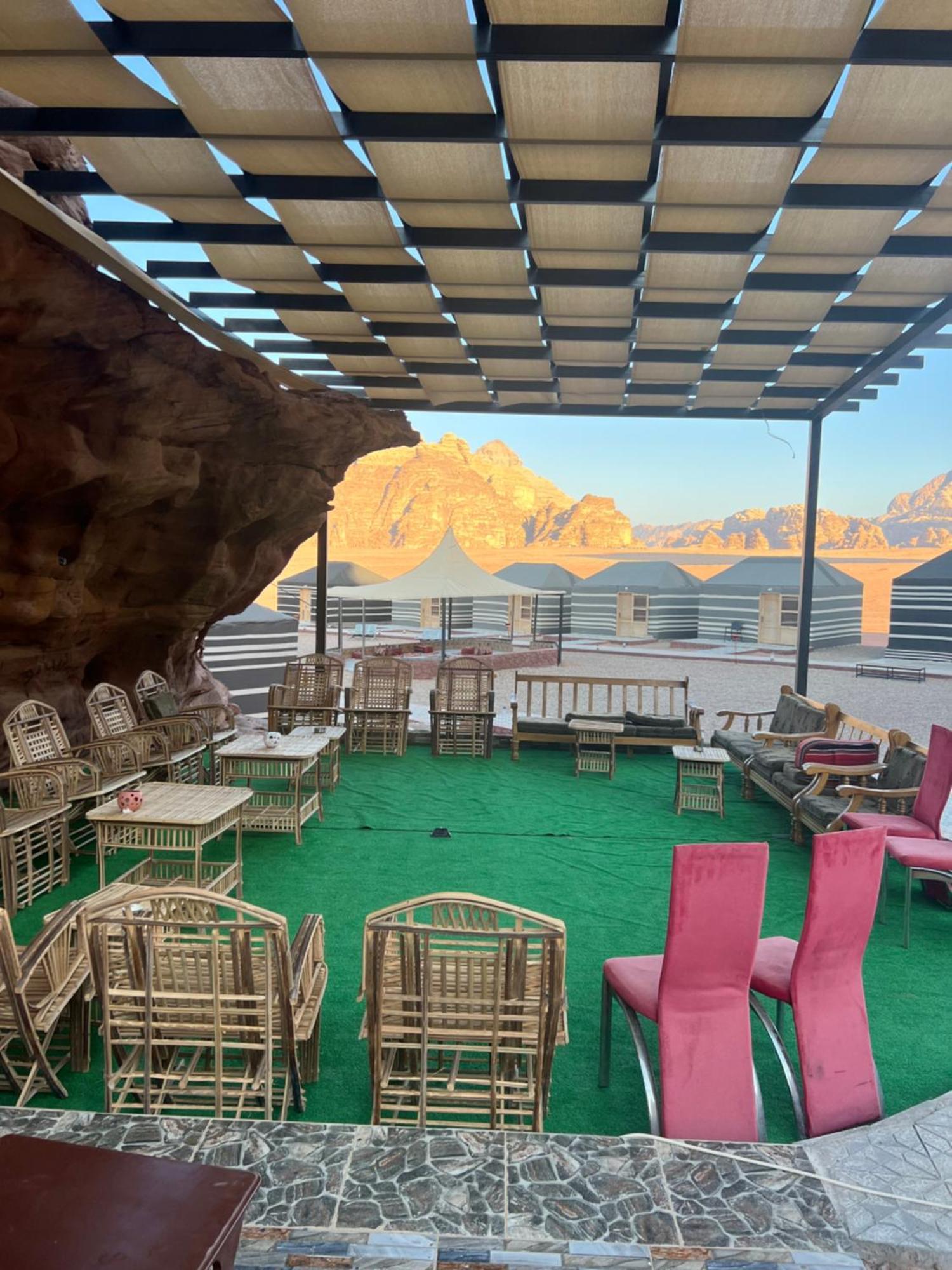 Rum Island Luxury Camp & Bubbles Hotel Wadi Rum Eksteriør bilde