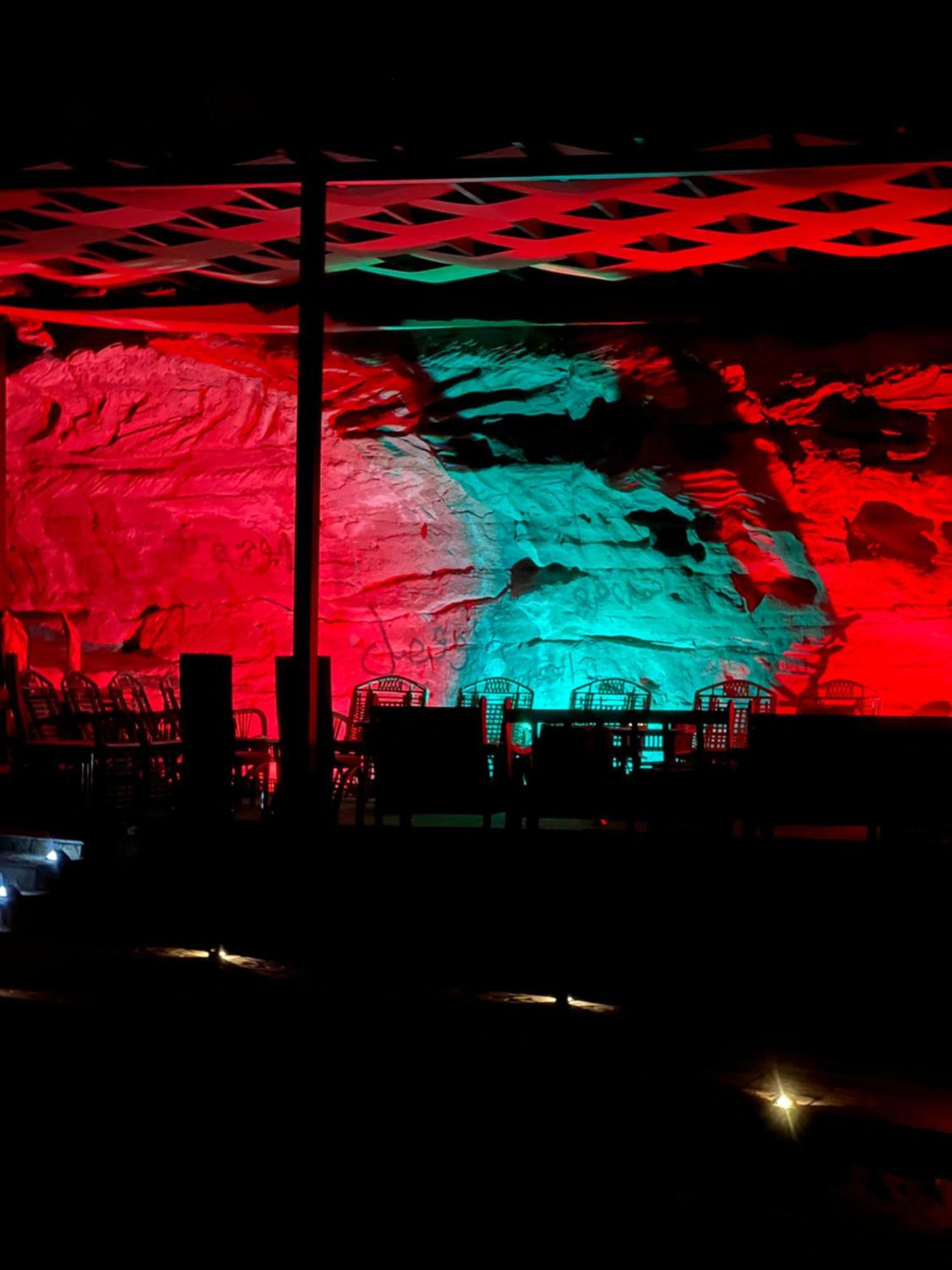 Rum Island Luxury Camp & Bubbles Hotel Wadi Rum Eksteriør bilde