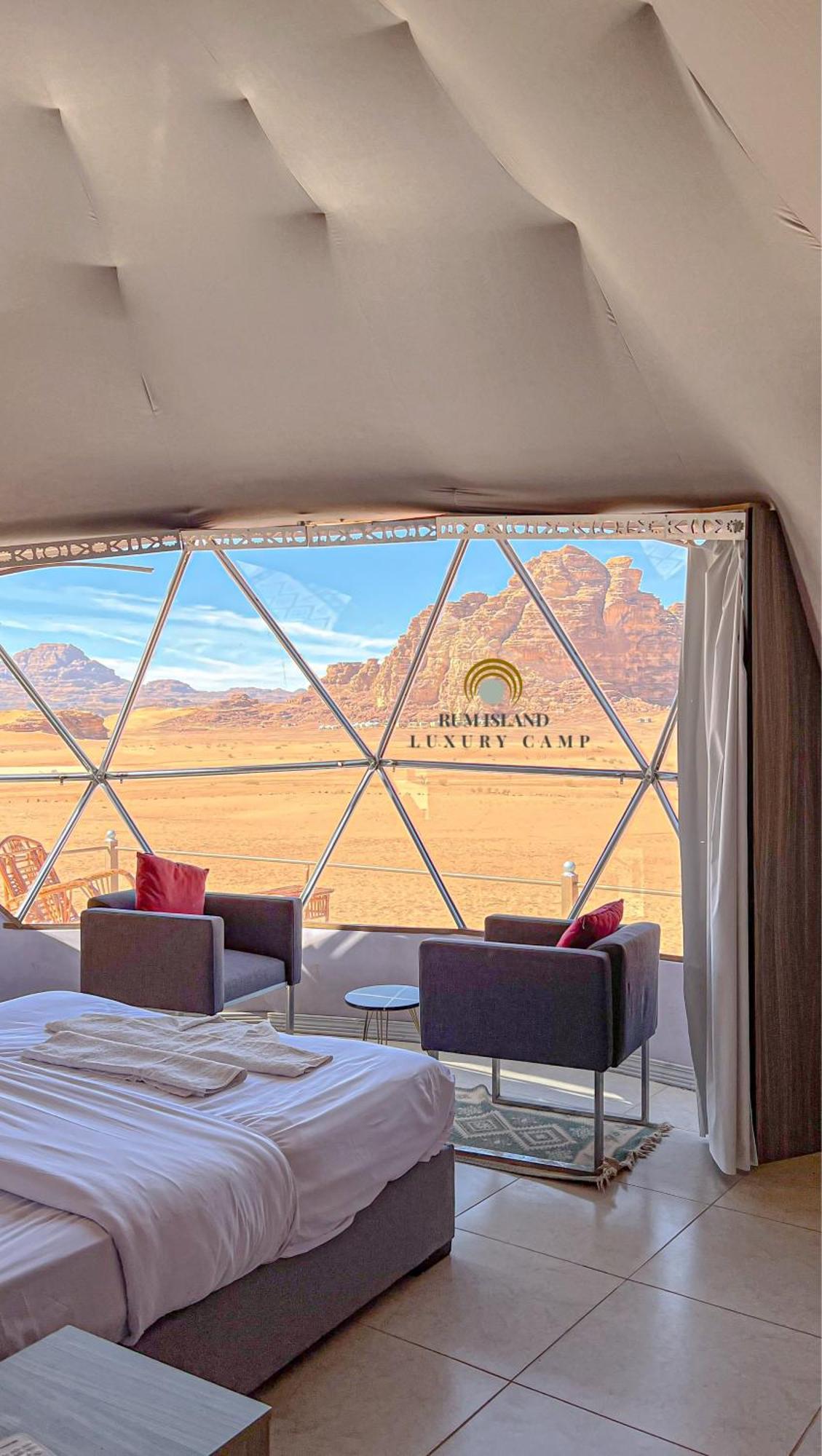 Rum Island Luxury Camp & Bubbles Hotel Wadi Rum Eksteriør bilde